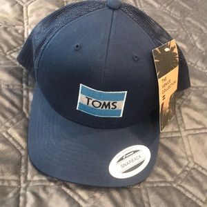 Toms snapback hat